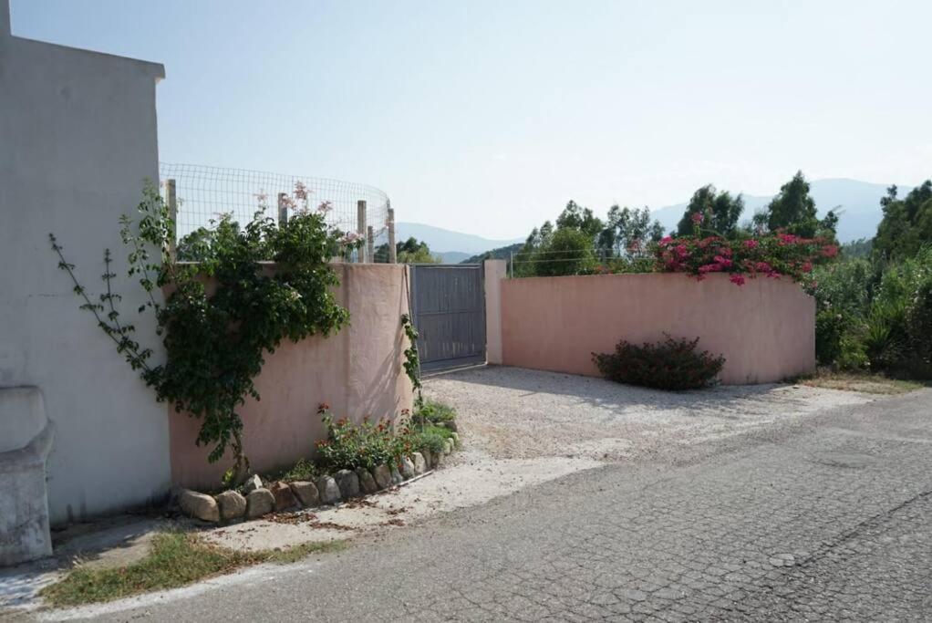 Countryside Villa In Sardinia Triei Ngoại thất bức ảnh
