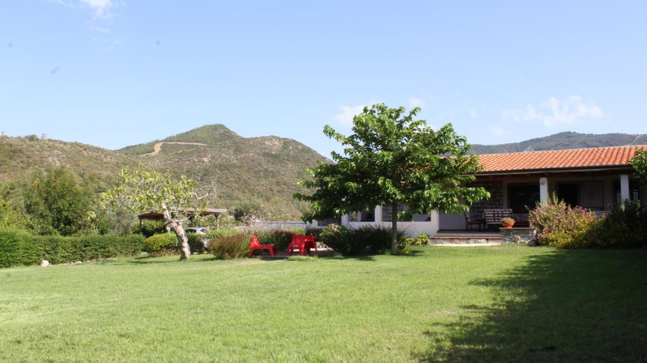 Countryside Villa In Sardinia Triei Ngoại thất bức ảnh